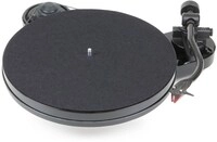 RPM-1 Carbon 2M Red Plattenspieler hochglanz schwarz