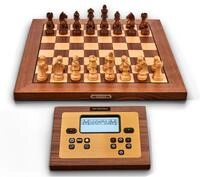 M828 Chess Classics Exclusive
