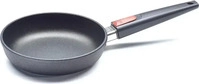 Woll Guss-Flachpfanne Nowo Titanium 20cm Induktion