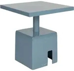 Zuiver Chubby Beistelltisch Eisen 40x40 cm