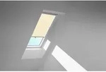 VELUX Sichtschutzrollo mit Haltekrallen RHL 200 1086 Hellbeige,Schiene alu ...