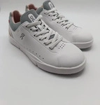 On 3WD1065, ON Sneaker THE ROGER ADVANTAGE weiss | 37 Damen