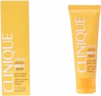 Clinique anti-wrinkle face cream SPF 30 Gelb