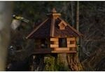 Dobar Rustikales XL-Vogelfutterhaus im Blockhaus-Stil mit rotem Bitumendach,