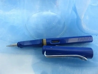 Lamy 1210494, Lamy F&uuml;llfeder Safari blau glanz LH Linksh&auml;nder (1x) (1210494)