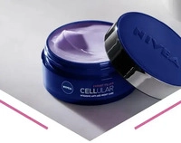 Nivea 82386, Nivea Hyaluron Cellular Filler + Ujędrnienie przeciwzmarszczkowy...