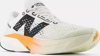 New Balance MFCRRCH2-D, New Balance FuelCell SuperComp Pacer v2 8.5 wei&szlig; Herren