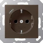 Jung A1520-18CMO Schutzkontakt-Steckdose mit USB-Ladeger&auml;t 1 x Typ C, SAFETY+, Serie