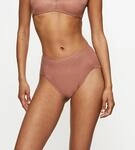 Triumph Maxislip "Signature Sheer" Monogramm-T&uuml;ll