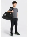 Under Armour Trainingsanzug einteiliges Design, leichtes Material, aus Polyester