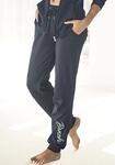 Bench. Loungewear Relaxhose mit gl&auml;nzender Logostickerei, Loungeanzug