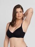 Dorina "Noa"
