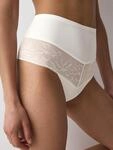 Triumph Slip "Comfort Contour Highwaist String" flache formende Spitze