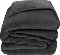 ZOEPPRITZ1828 Wohndecke "The Blanket" Extra weiche Decke aus recyceltem...