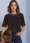 STREET ONE Kurzarmpullover Pl&uuml;sch-Shirt mit Rundhals und Schmucksteinen