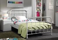 Vipack Einzelbett "New York, Bettgestell Metall, pulverbeschichtet, in zeitlosem