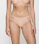 Triumph Tai-Slip "Modern Finesse" zarte Spitze, glatter Jersey, flache Kanten