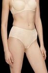 Triumph Shapingslip "Amourette Charm" Stretch-Spitze, h&uuml;ftig geschnitten, leicht