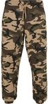 URBAN CLASSICS Stoffhose "Urban Classics Herren Basic Camo Sweatpants 2.0"