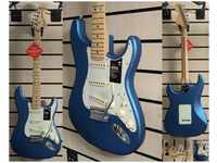 Fender American Performer Stratocaster MN Satin LBP Blau