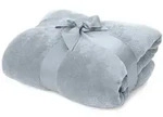 Lumaland Kuscheldecke - 220x240 cm - Sofadecke & Tagesdecke - Hellblau