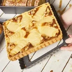 de Buyer DeBuyer quadratische Antihaft Kuchenform mit herausnehmbarem Boden 23cm