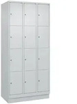 C+P Schlie&szlig;fachschrank Classic PLUS, Sockel, 3 Abteile, 1950x900x500mm, 7035/703