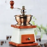 Haushalt International Kaffeem&uuml;hle mit Keramik-Kegelmahlwerk Mahlgrad einstellbar