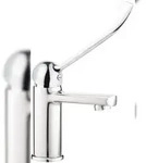 Waschbeckenarmatur `Tubo` mit Klinik-Hebel in Chrom-Optik