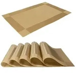 Intirilife 6x Platzset aus PVC in Gold - 45 x 30 cm - Tischset Tischmatte...