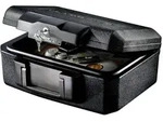 Master Lock L1200 Feuerfeste Sicherheitskassette, mit Zylinderschloss