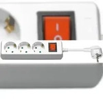 Goobay 51285 Steckdosenleiste mit Schalter 1,5 m, Wei&szlig;, 1.5 m - 3x