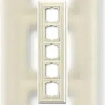 Busch-Jaeger Rahmen 5-fach 1725-832 2CKA001754A4677