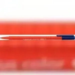 STAEDTLER Fasermaler triplus color, rot, ergonomische Dreikantform,