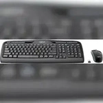 Logitech MK330 Funk Tastatur, Maus-Set Multimediatasten US-International, QWERTY