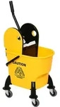 HOMCOM - Reinigungswagen - L44 x B36 x H90 cm - Gelb