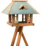 Vogelhaus Gr&uuml;nfink mit St&auml;nderMa&szlig;e: 51x36x37 cm, Kiefer FSC 100%