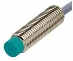 Pepperl+Fuchs Induktiver Sensor nicht b&uuml;ndig PNP NBN3-8GS35-E2-5M-PUR