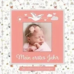 Babyalbum mit Fensterausschnitt f&uuml;r das 1. Lebensjahr zum Eintragen der...