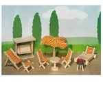 goki 51913 Puppenhaus Gartenm&ouml;bel, bunt, 9-teilig (1 Set)