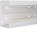 2m Hager BR6513019016 Br&uuml;stungskanal-Unterteil frontrastend zu BR 68x130mm Oberteil
