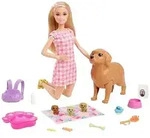 Mattel Barbie Puppe (blond) mit Hund und Welpen HCK75