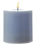 LED Kerze Mia Deluxe Echtwachs 3D Flamme Wachsspiegel flackernd H: 10cm hellblau