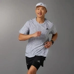 adidas IY0722, adidas - Ultimate Engineered Running Tee - Laufshirt Gr XS grau