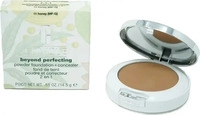 Clinique Beyond Perfecting Powder Foundation + Concealer pudriges Make up mit