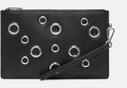 Pouch mit Nietendetails
