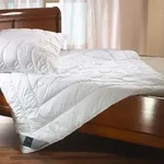 Billerbeck Faserdecke Belair Uno Medium, F&uuml;llung: 100% AIRTEC-Faser 135x200 cm