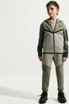 Nike HV5869-328, Nike Tech Fleece Kleinkind Hosen - Silber - Gr&ouml;&szlig;e 137 - 147 CM