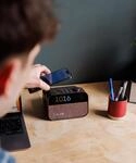 Pure Moment Charge Radiowecker Ambiente Licht, kabelloses Laden Kaffeeschwarz
