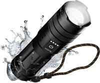 Xtorm Xtreme Series Taschenlampe & Powerbank - 10.500 mAh / 20W PD / USB-C / USB-A /